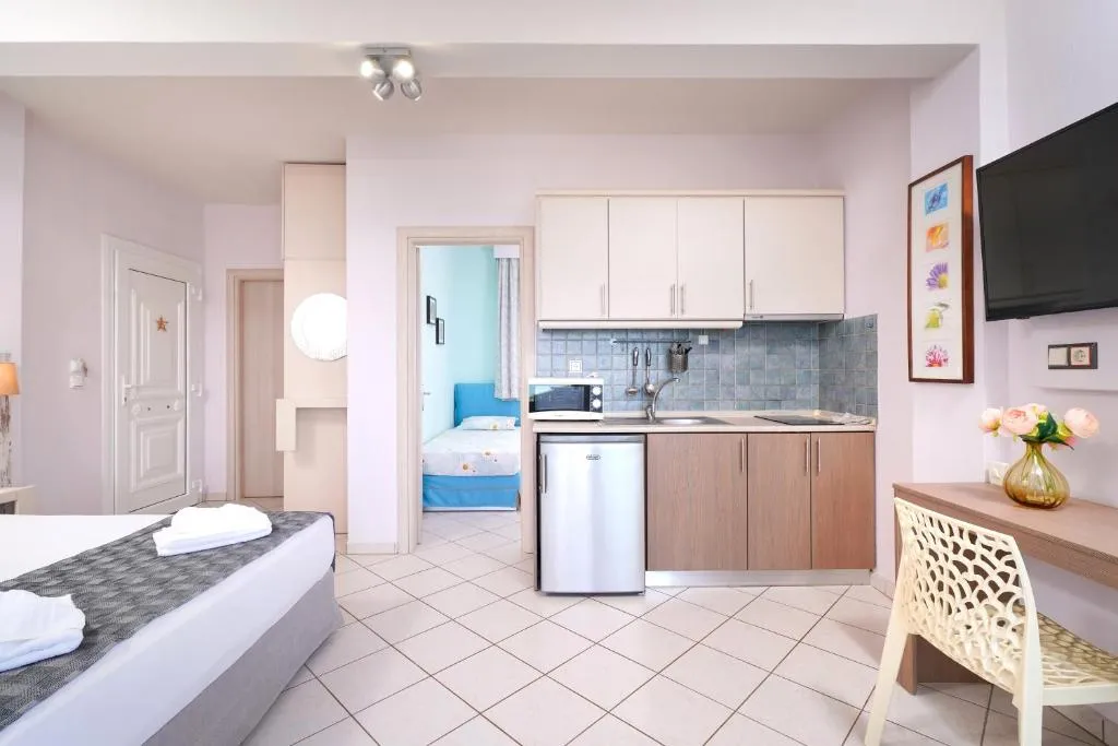 Tiara Holidays - Endless Blue Sea Resort - Family Apartment with Sea View - kitchen